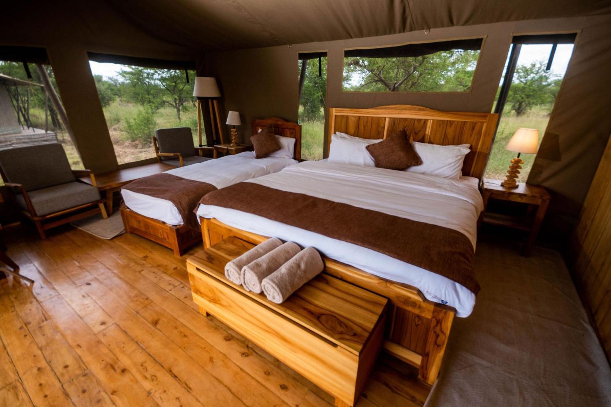 Serengeti Kifaru Tented Lodge Mugumu Ngoại thất bức ảnh